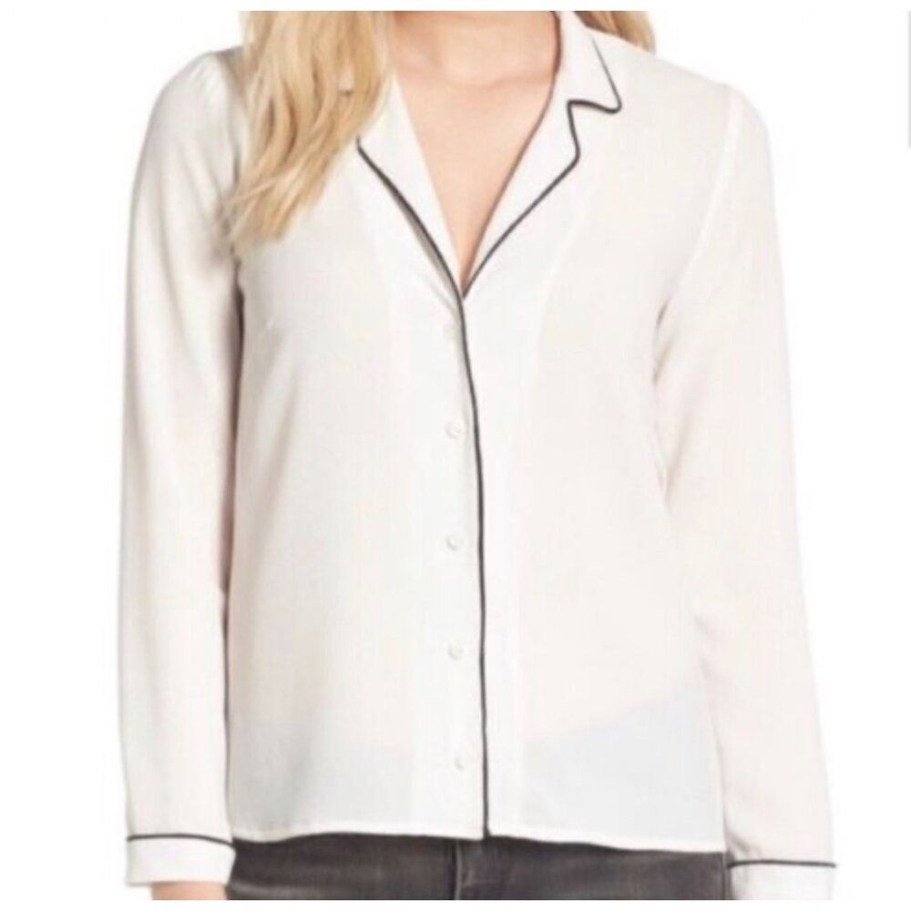 WAYF Women Textured Long Sleeve White with Black Trim Blouse Size M